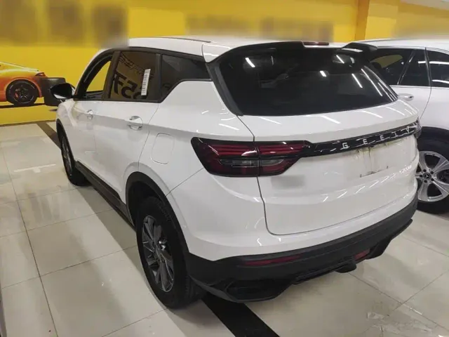 Geely Binyue — Фото автомобиля 4