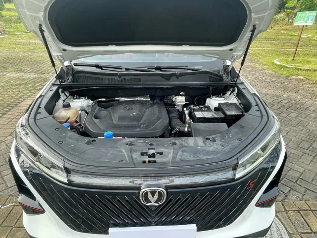 Changan CS75 Plus — Фото автомобиля 22