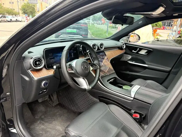 Mercedes-Benz C-Class — Фото автомобиля 5
