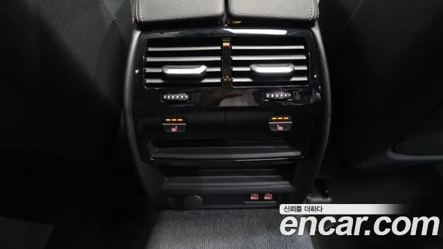 BMW 5 Series G30 — Фото автомобиля 18