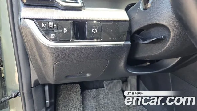 Kia Sportage Sportage 5-е поколение Бензин 1.6 турбо 2WD — Фото автомобиля 28