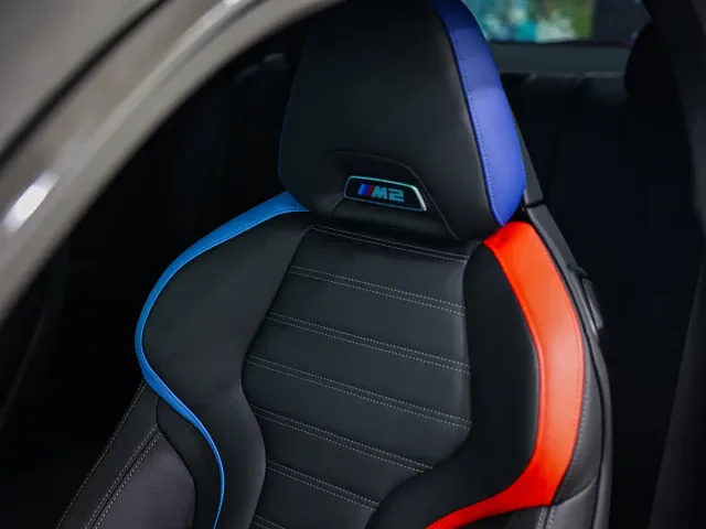 BMW M2 — Фото автомобиля 10