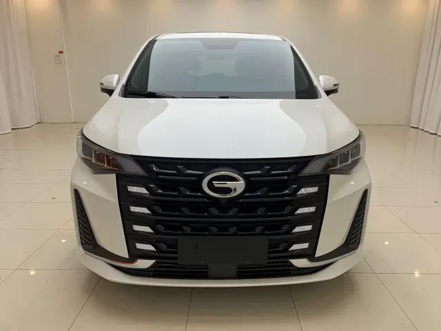 GAC Trumpchi M6 — Фото автомобиля 2