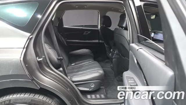 Genesis GV80 — Фото автомобиля 18