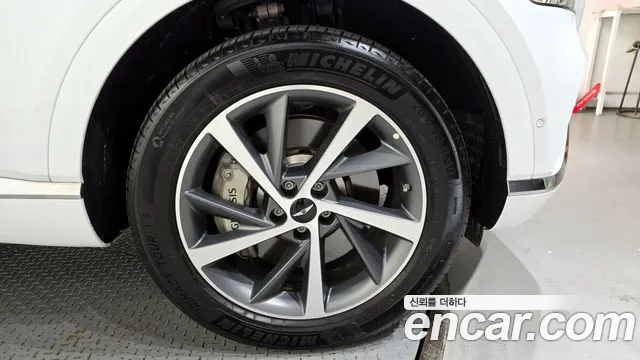 Genesis GV80 2.5T Бензин AWD — Фото автомобиля 5