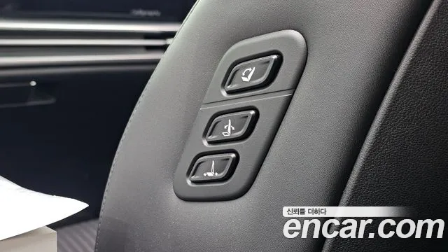 Hyundai Grandeur GN7 — Фото автомобиля 22