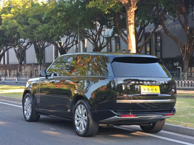 Land Rover Range Rover — Фото автомобиля 4