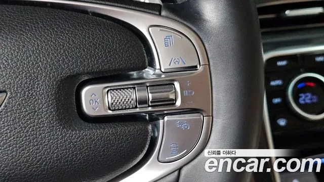 Genesis GV80 — Фото автомобиля 22