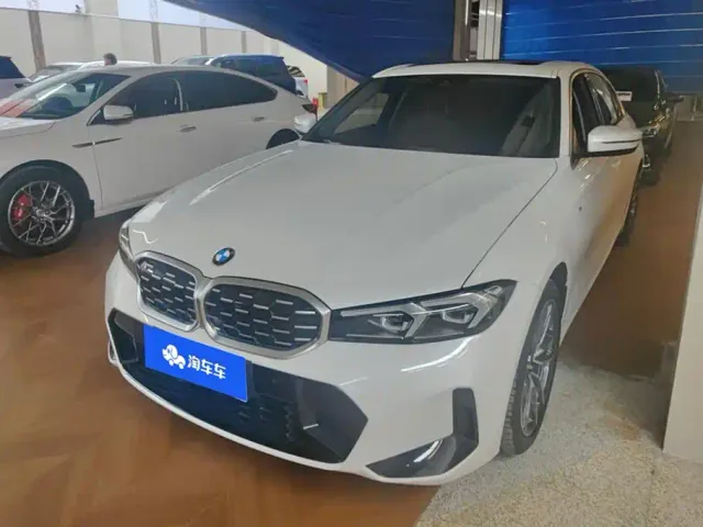 Фотография автомобиля — BMW 3 Series