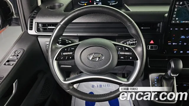 Hyundai Staria Staria L3.5 Tourer 9 мест — Фото автомобиля 16