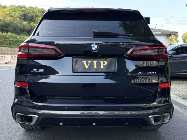 BMW X5 — Фото автомобиля 7