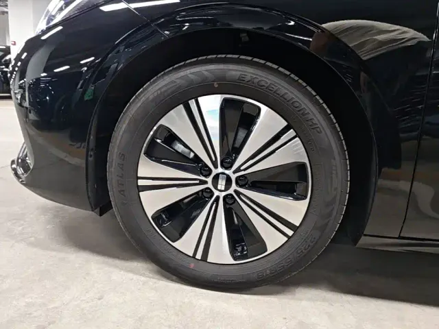 Geely Galaxy A7 — Фото автомобиля 24