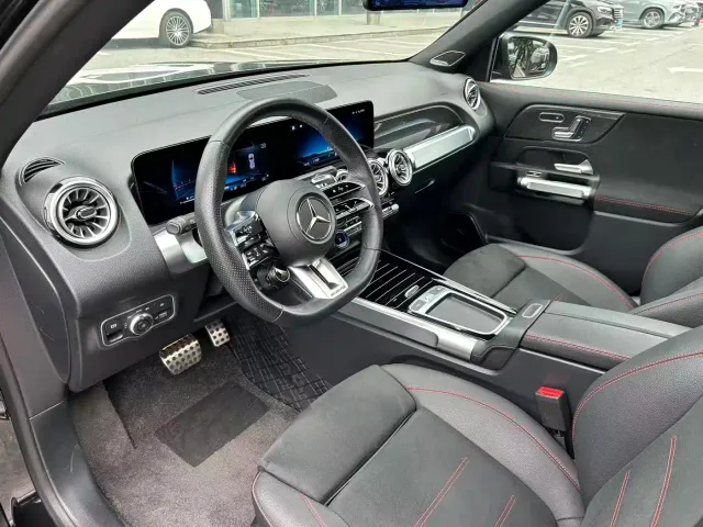 Mercedes-Benz GLB AMG — Фото автомобиля 9