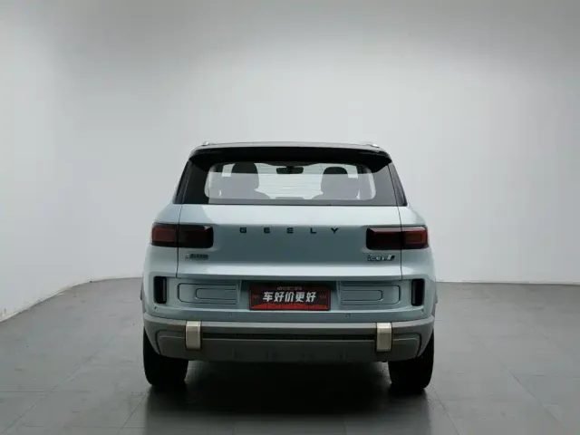 Geely ICON — Фото автомобиля 4