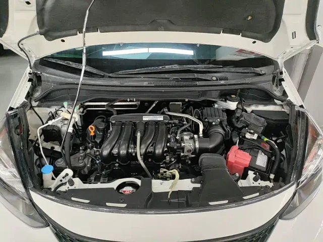 Honda Fit — Фото автомобиля 19