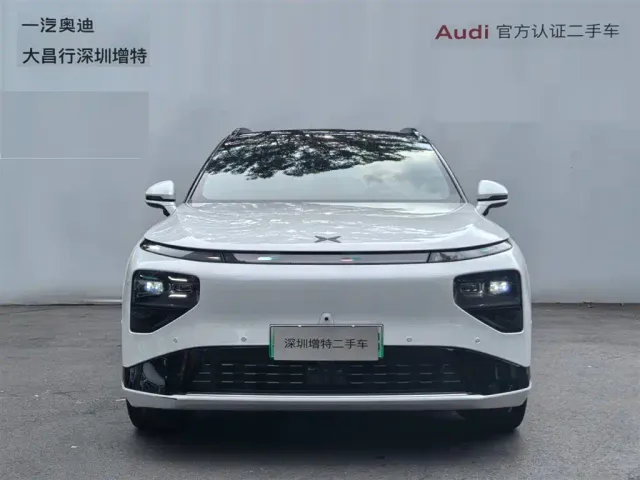 Xpeng G9 — Фото автомобиля 2