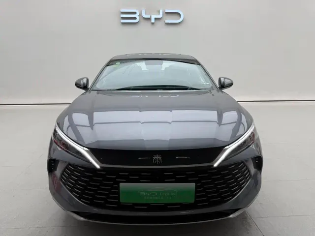 BYD Qin L — Фото автомобиля 3