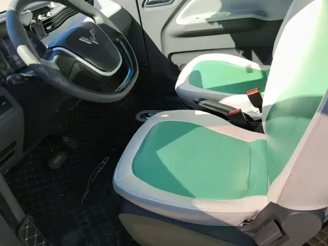 Wuling Hongguang Mini EV — Фото автомобиля 14