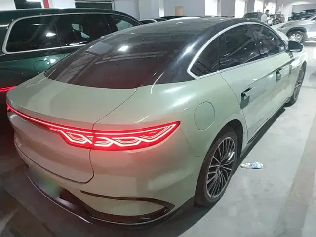 BYD Han 2022 DM-i 121KM Prestige — Фото автомобиля 6