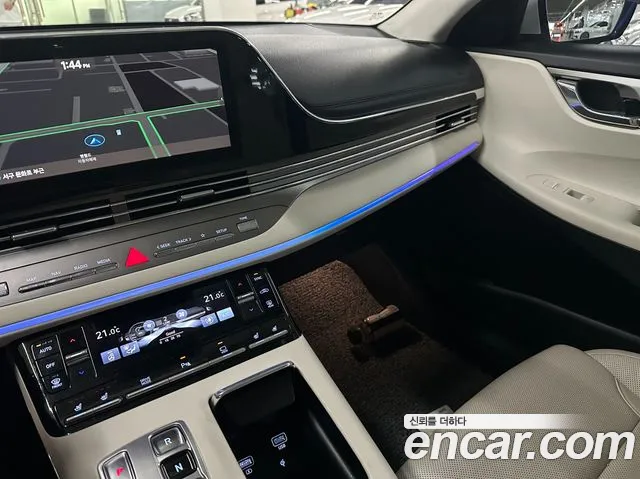 Hyundai Grandeur Grandeur (New) — Фото автомобиля 13