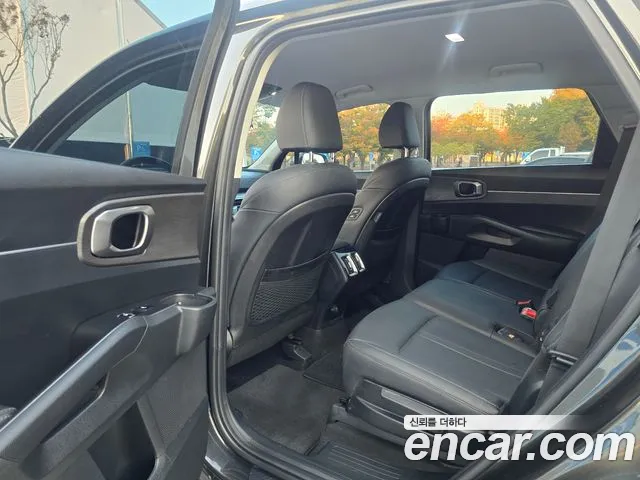 Kia Sorento — Фото автомобиля 15