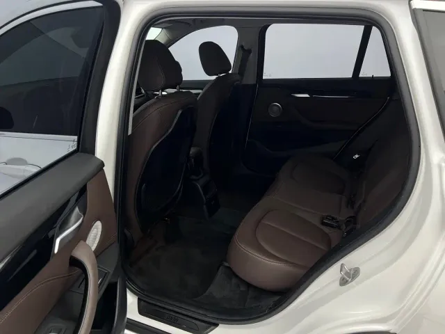 BMW X1 — Фото автомобиля 13