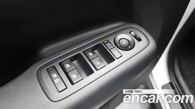 Hyundai Santa Fe MX5 — Фото автомобиля 28
