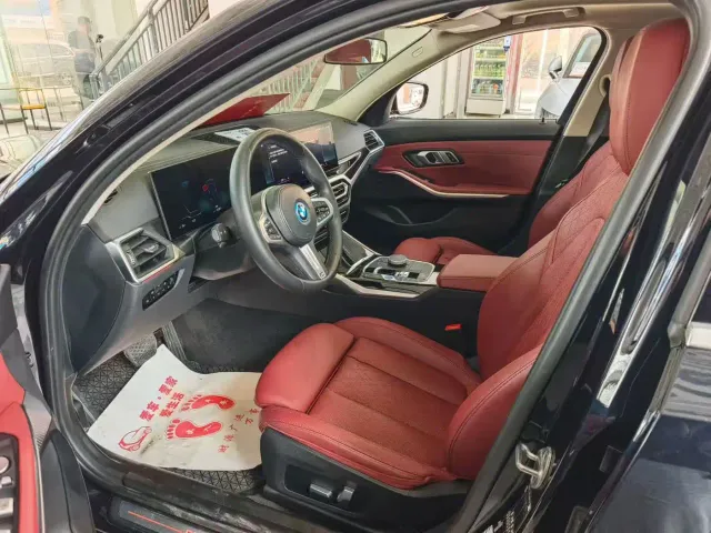 BMW i3 — Фото автомобиля 2