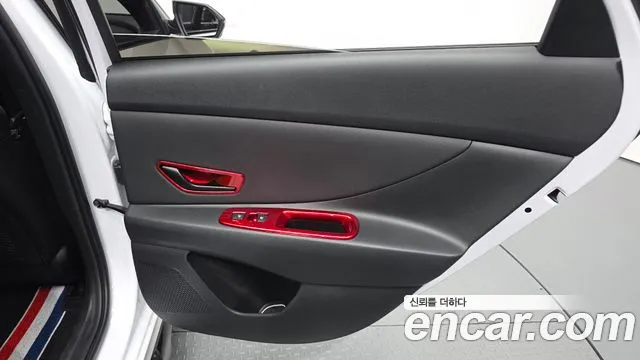 Hyundai AVANTE Inspiration N Line — Фото автомобиля 25