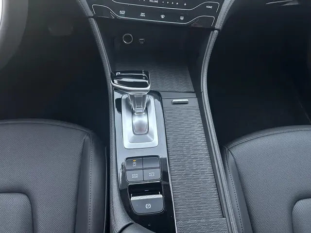 Hyundai Mistra — Фото автомобиля 13