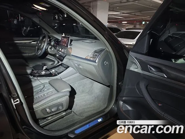 BMW X3 xDrive 20i M Sport — Фото автомобиля 19