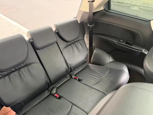 Honda Elysion — Фото автомобиля 10