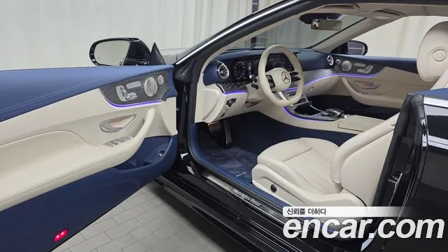 Mercedes-Benz E-Class — Фото автомобиля 8