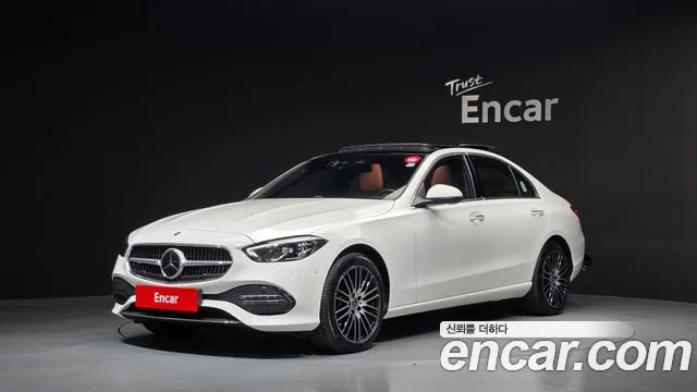 Фотография автомобиля — Mercedes-Benz C-Class W206