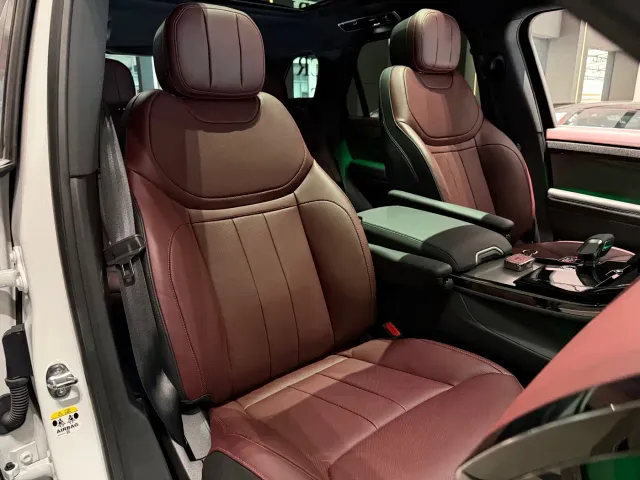 Land Rover Range Rover Sport — Фото автомобиля 14