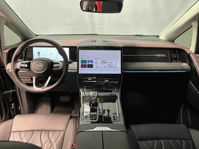 GAC Trumpchi M8 — Фото автомобиля 10