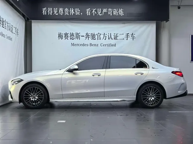 Mercedes-Benz C-Class — Фото автомобиля 2