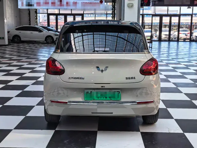 Wuling Bingo — Фото автомобиля 8
