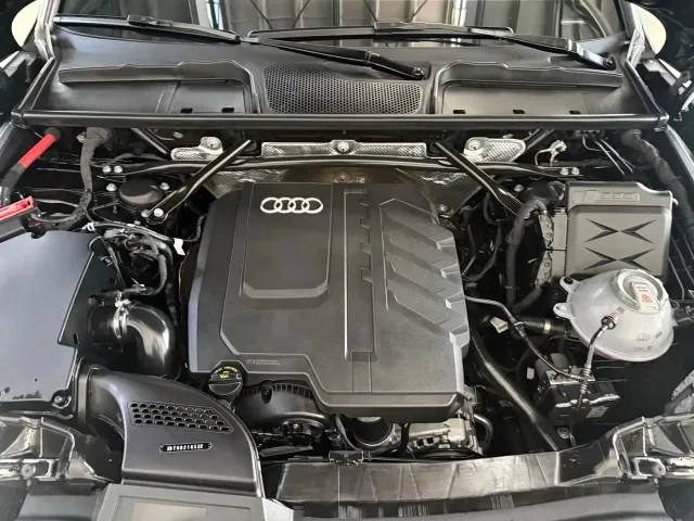Audi Q5L — Фото автомобиля 7