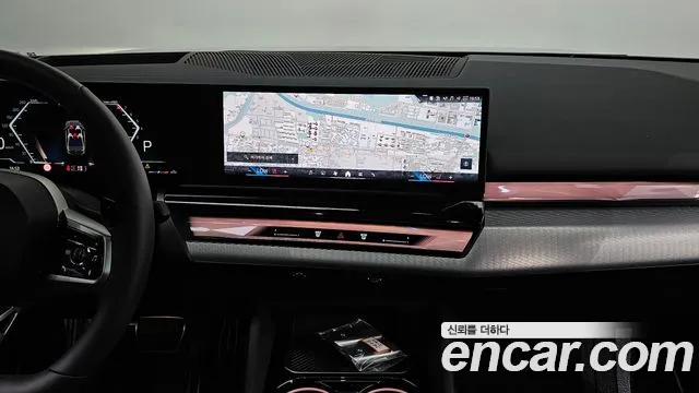 BMW 5-Series 5 серия (G60) 530i xDrive M Sport — Фото автомобиля 13