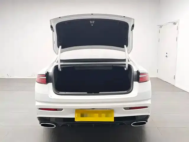 Geely Xingrui — Фото автомобиля 18
