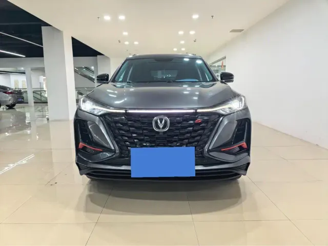 Фотография автомобиля — Changan CS75 Plus