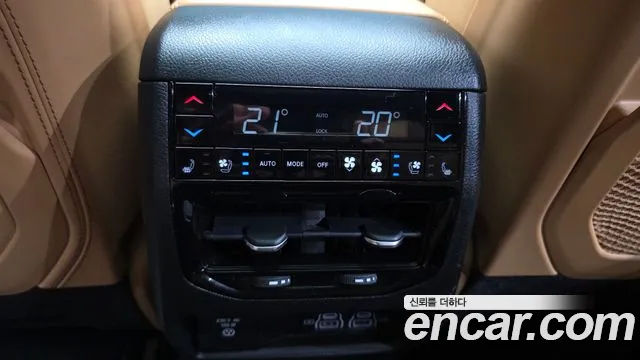Jeep Cherokee Grand Cherokee(WL) L 3.6 Summit Reserve — Фото автомобиля 26