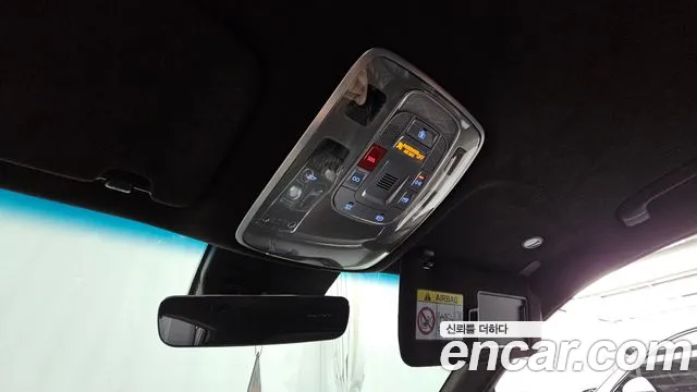 Genesis GV80 2.5T Бензин 2WD — Фото автомобиля 17