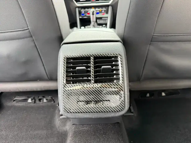 Volkswagen Sagitar — Фото автомобиля 13