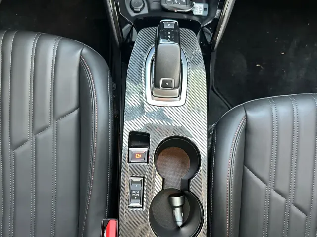 Peugeot 2008 — Фото автомобиля 28