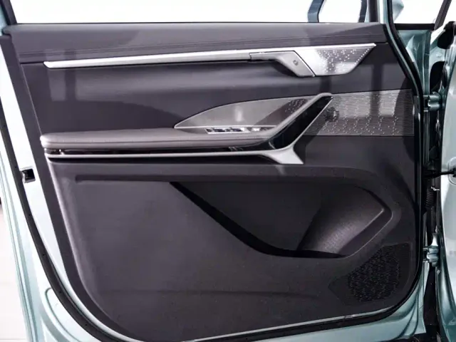 Maxus Dajia 7 — Фото автомобиля 17