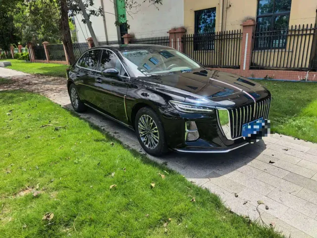 Hongqi H5 — Фото автомобиля 3