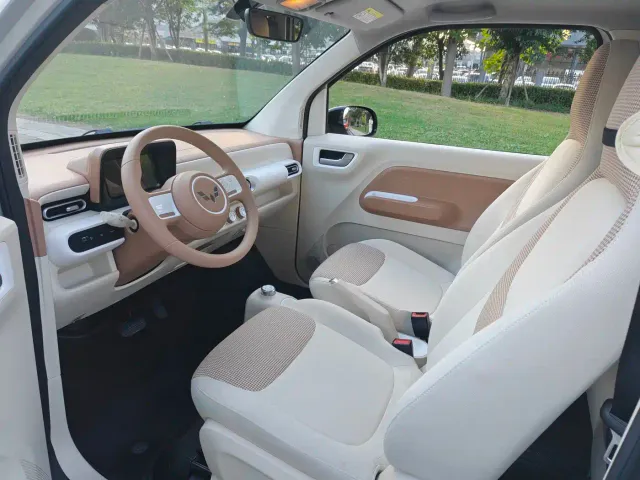 Wuling Hongguang Mini EV — Фото автомобиля 6
