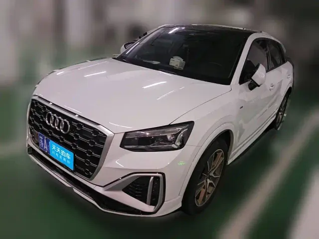 Фотография автомобиля — Audi Q2L